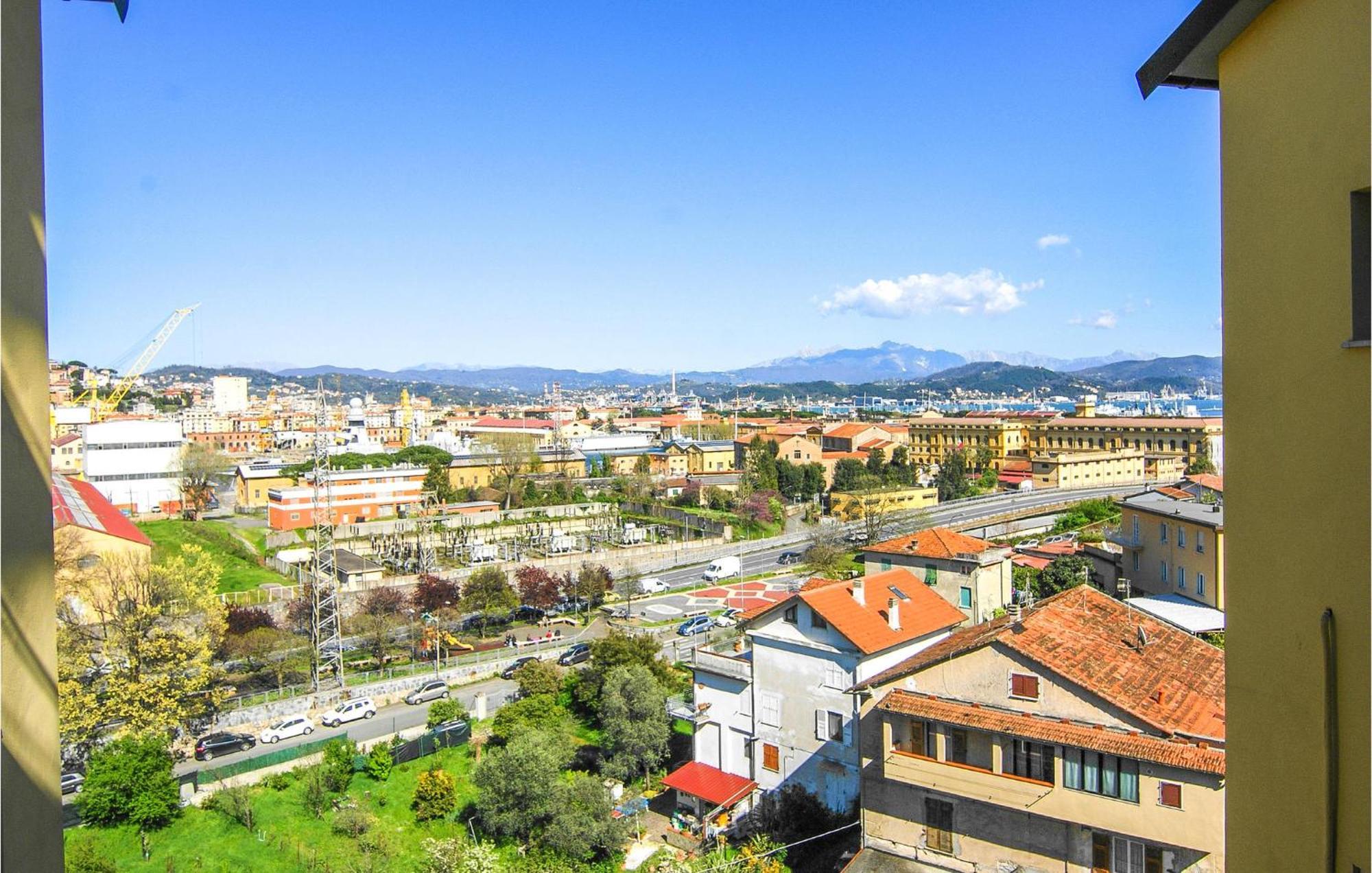 Cozy Apartment In La Spezia With Wifi 外观 照片