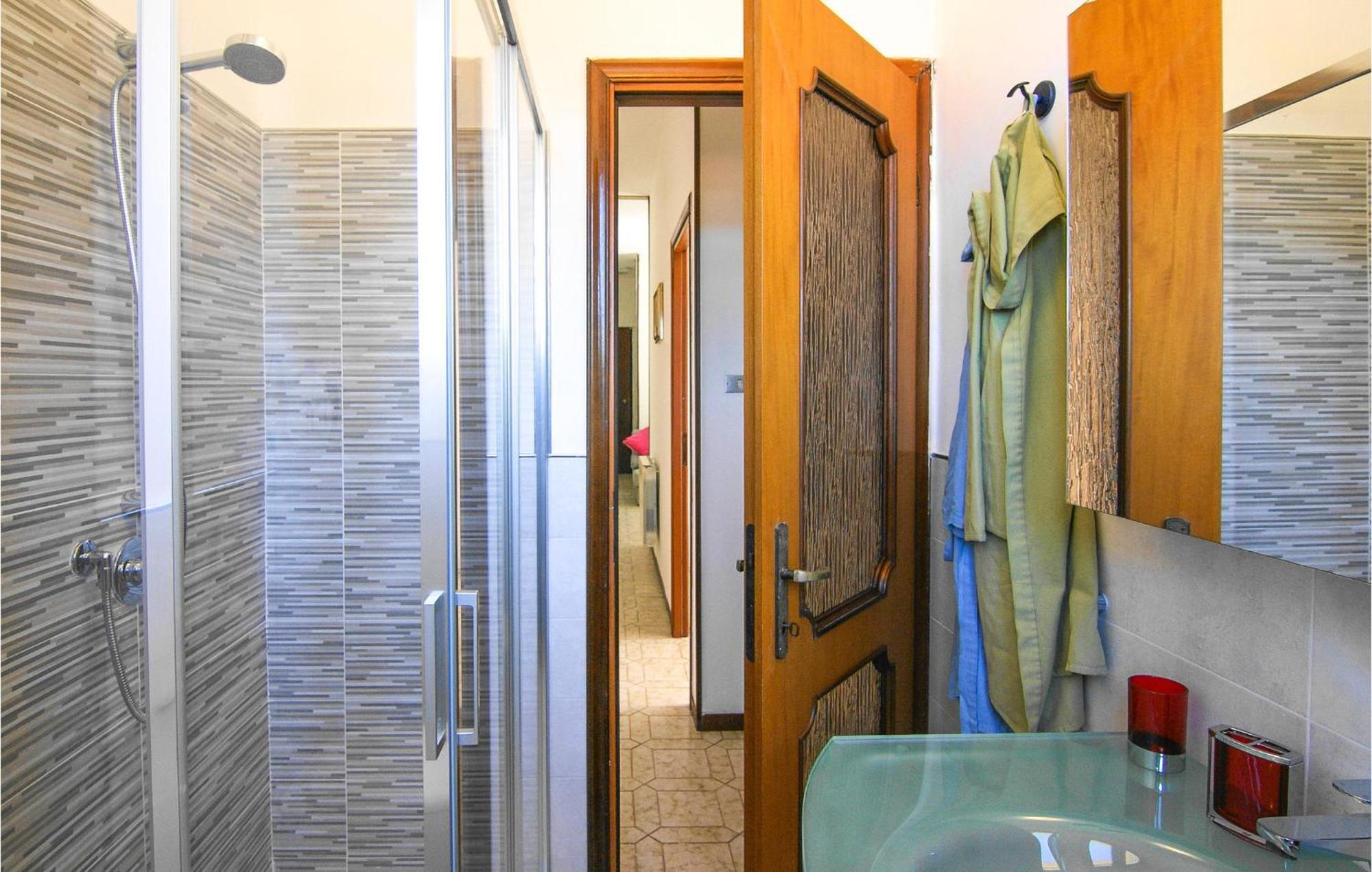 Cozy Apartment In La Spezia With Wifi 外观 照片